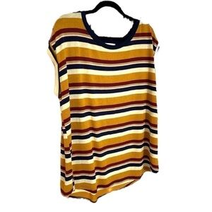 Multi color gold hued plus size sleeveless tank top in like new condition